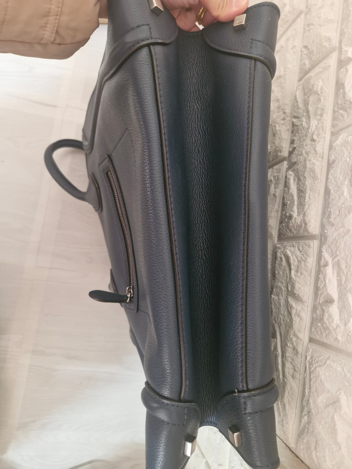 셀린느 러기지 미디엄 네이비 토트백 상품이미지5