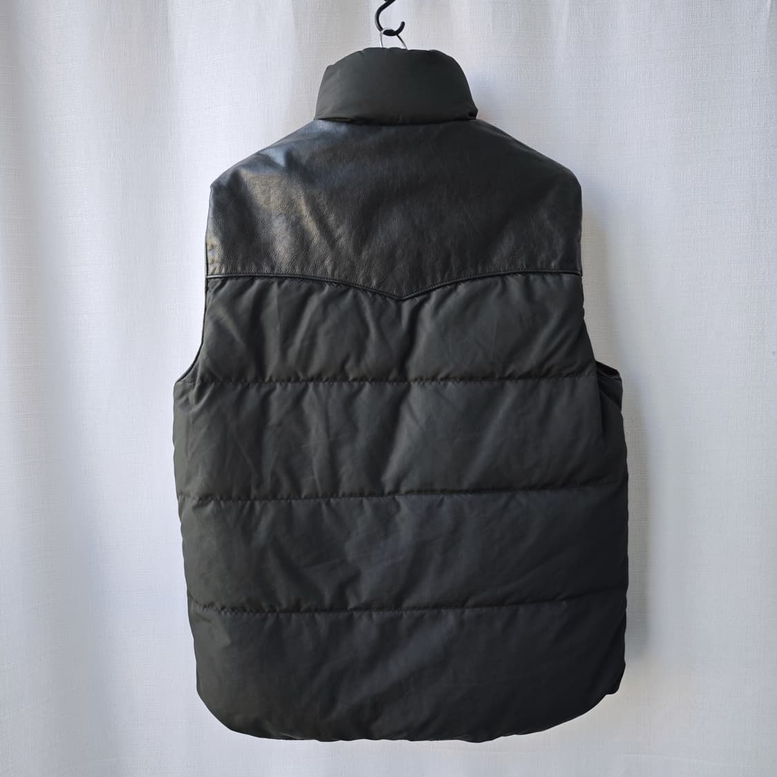 폴로 랄프로렌 소가죽 다운 패딩 리버시블 베스트 블랙 레드 S 상품이미지5