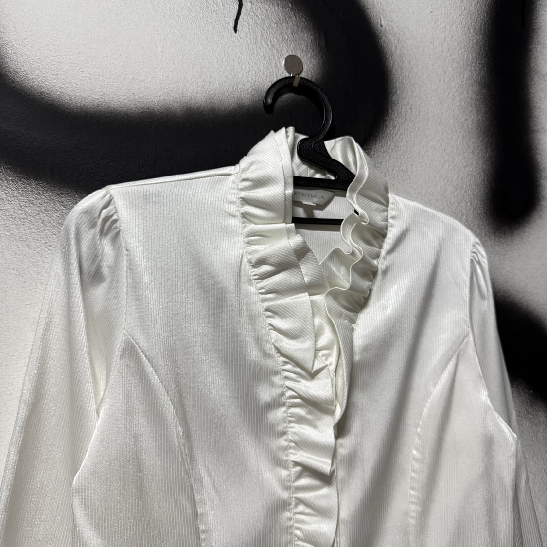 VTG 빈티지 긱시크 화이트 스트라이프 프릴 새틴 셔츠 상품이미지3