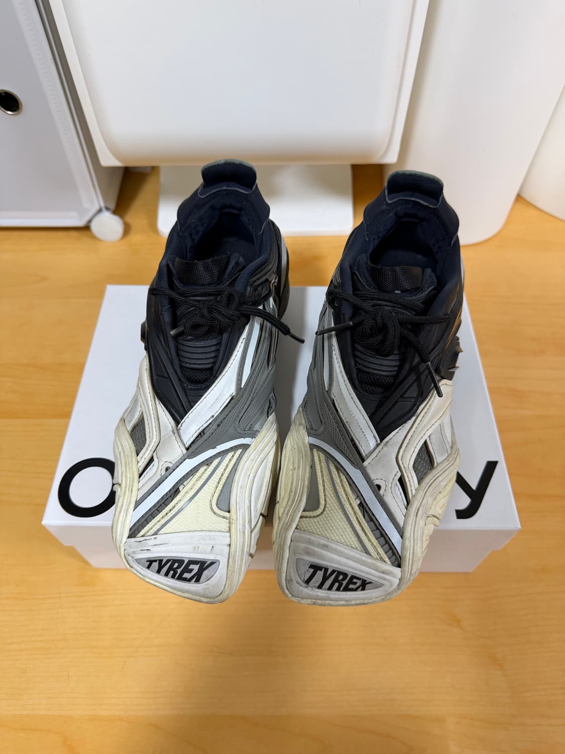 발렌시아가 타이렉스 EU37 상품이미지1