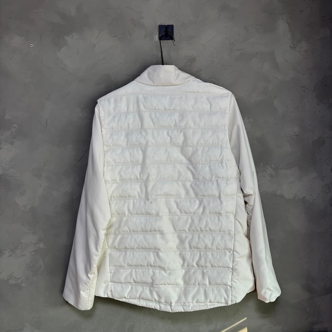 나이키 에어로로프트 경량 패딩 화이트 상품이미지7