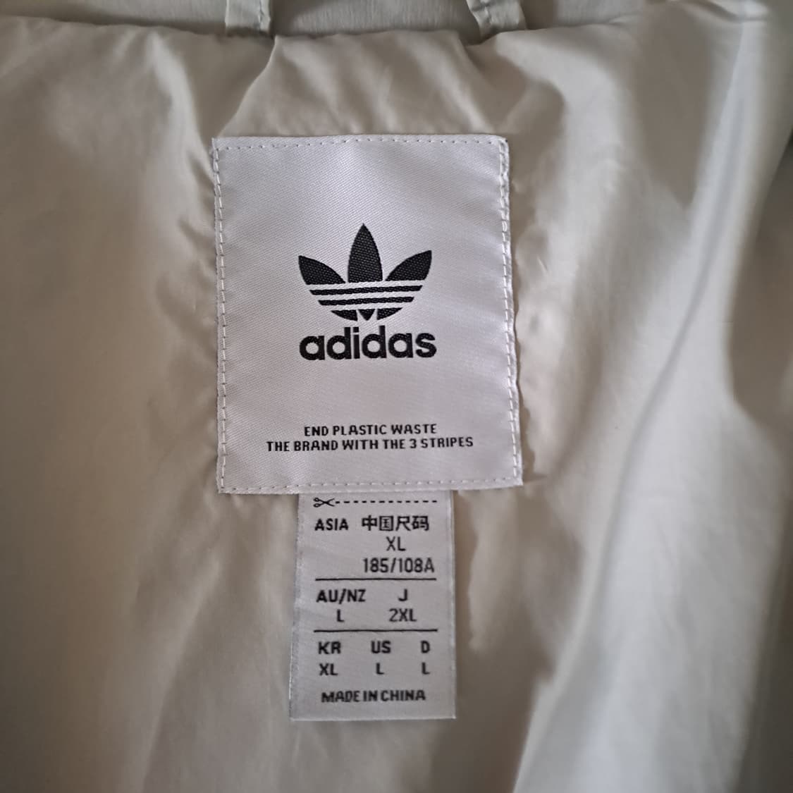 (택포) 아디다스 프리미엄 다운 패딩 XL B348 상품이미지9