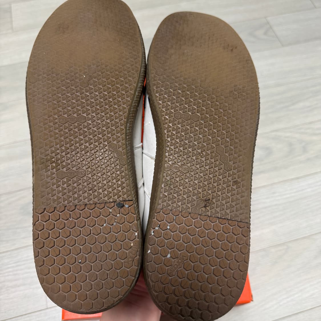 메종 마르지엘라 페인팅 독일군 41 상품이미지4