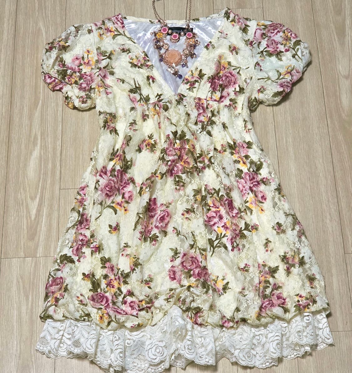 핀터깔 플라워 레이스 모리걸st 로맨틱 퍼프블라우스 상품이미지1