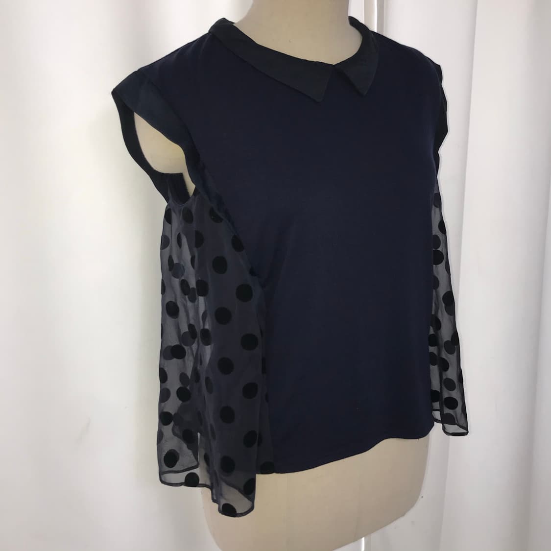 Black dot collar sleeveless 상품이미지1