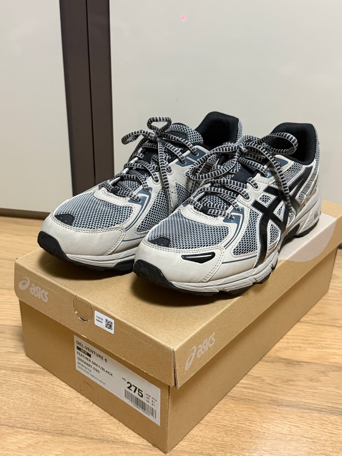 아식스 젤 벤쳐 6 페더 그레이 블랙 275 상품이미지2