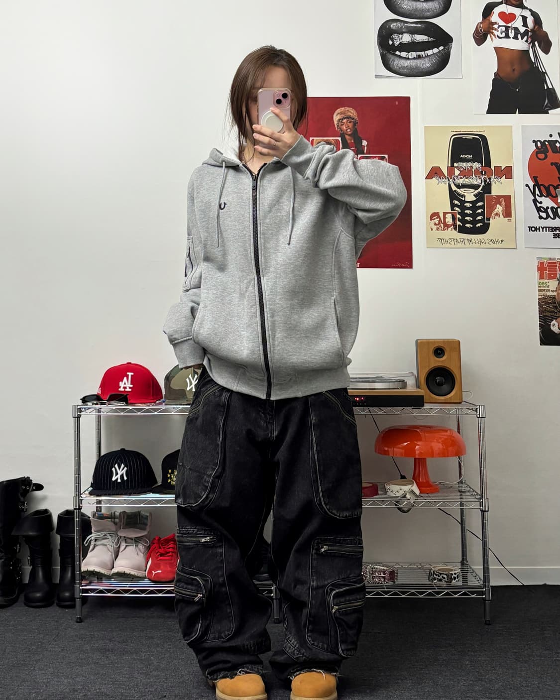 트루릴리젼 베이직 로고 포켓 그레이 후드집업 상품이미지4