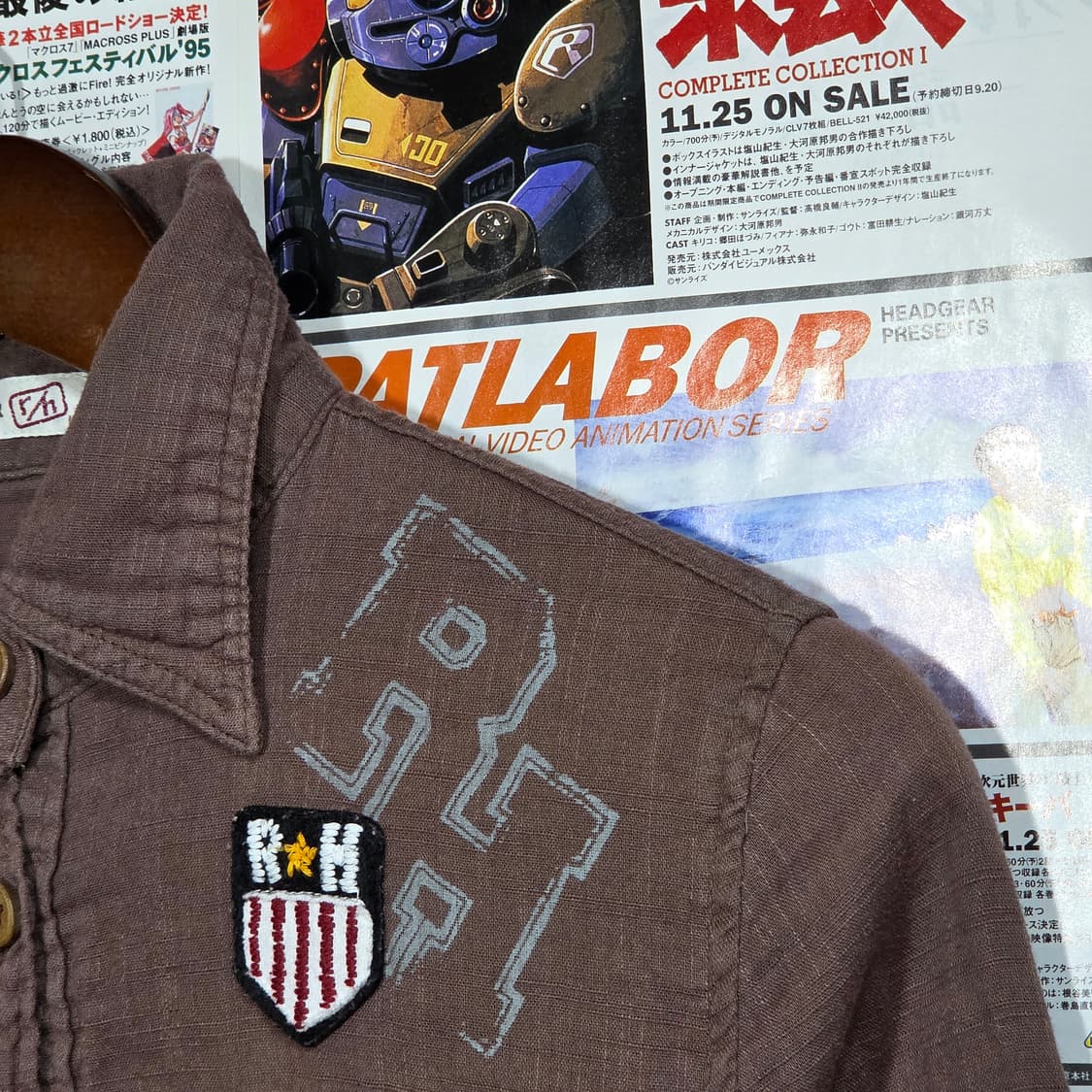 JPN 러시아워 브라운 패치 프린팅 셔츠 상품이미지3