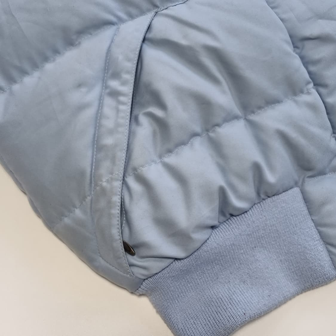노스페이스 소라색 패딩 희귀컬러 상품이미지4