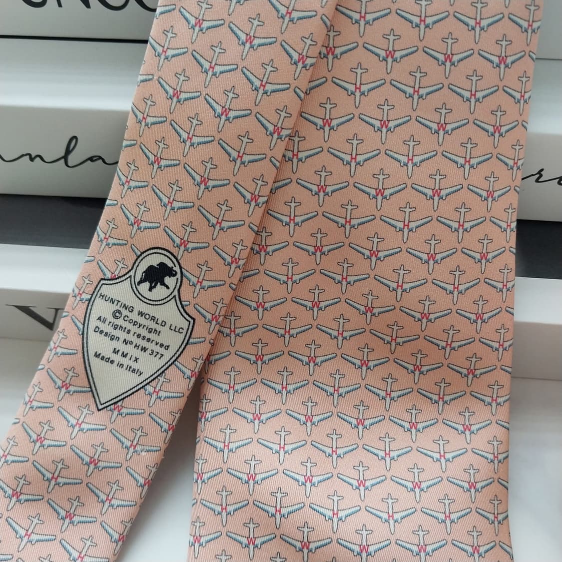 헌팅월드 실크 피치 비행기 모티브 넥타이 8.7cm A+등급 K1258
 상품이미지2