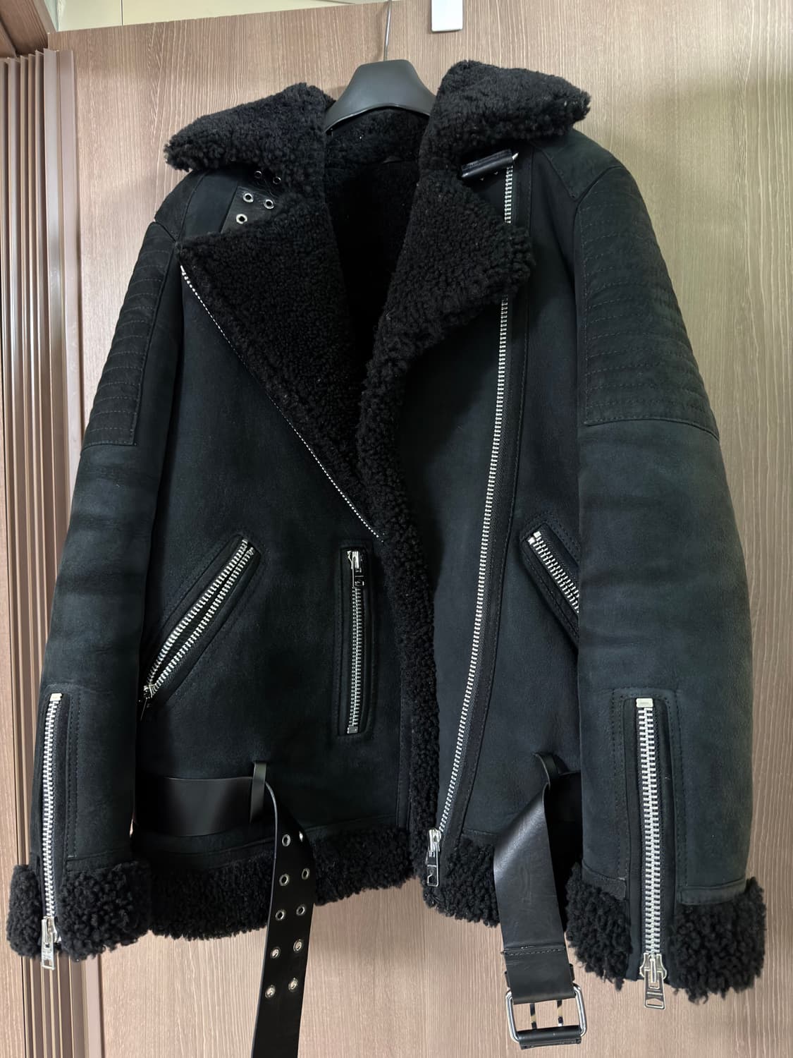 올세인츠 GARRIX 무스탕 상품이미지2