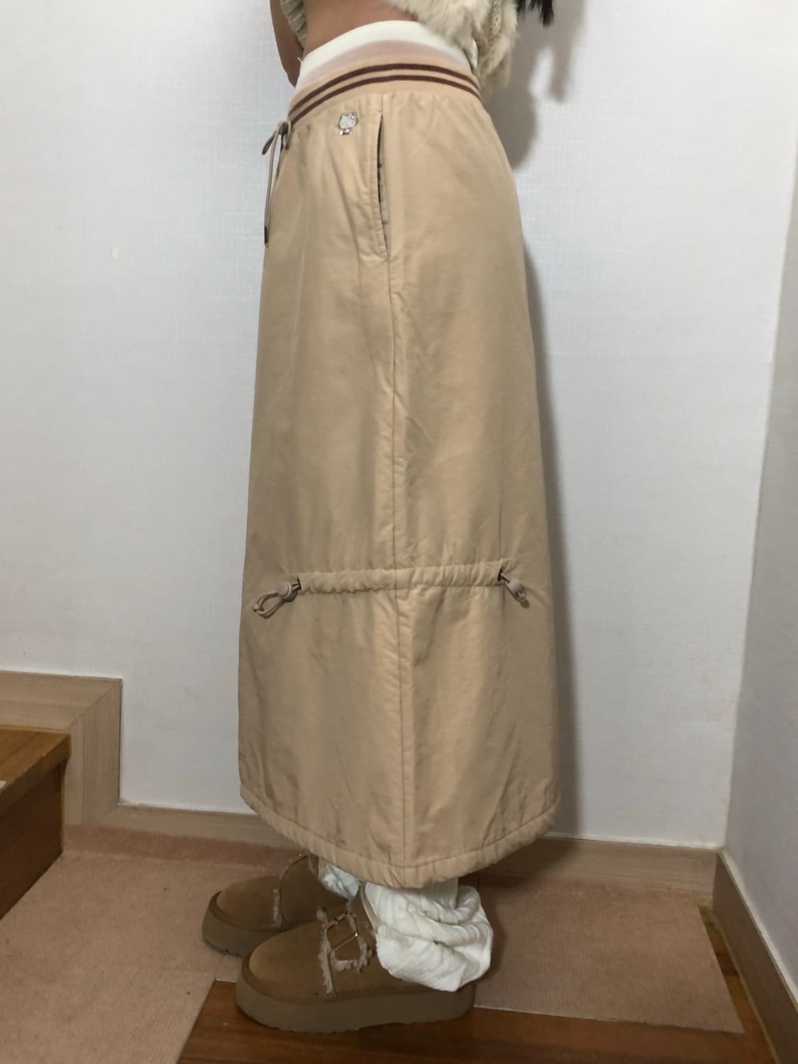 빈티지 헬로키티 베이지 롱 스커트 상품이미지4