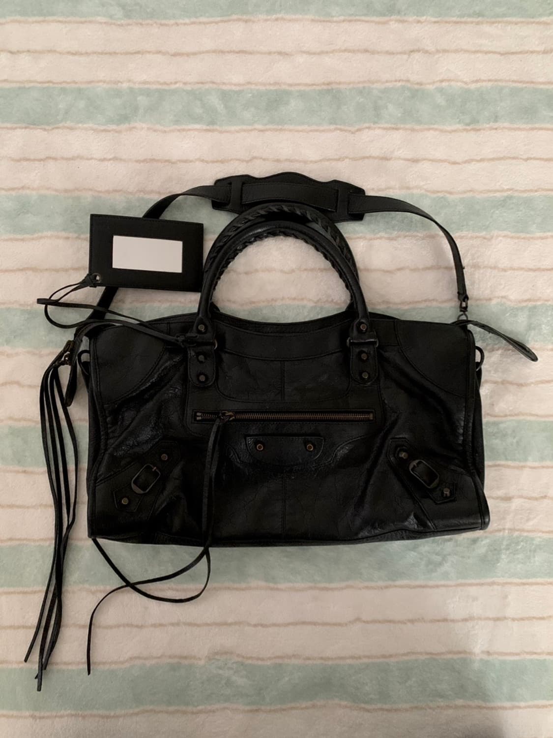 발렌시아가 시티백 모터백 블랙 상품이미지1