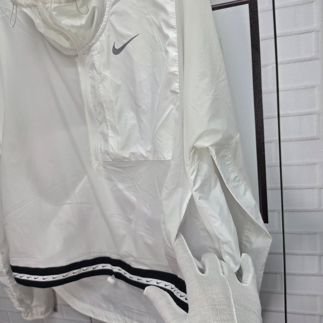 나이키 러닝 후드 반집업 바람막이 자켓 L사이즈 상품이미지4