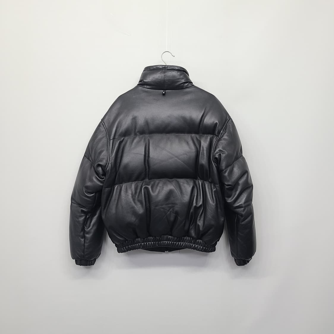 디아프바인 아머 램스킨 레더 다운 패딩 블랙 XL(DV.LOT 696급) 상품이미지6