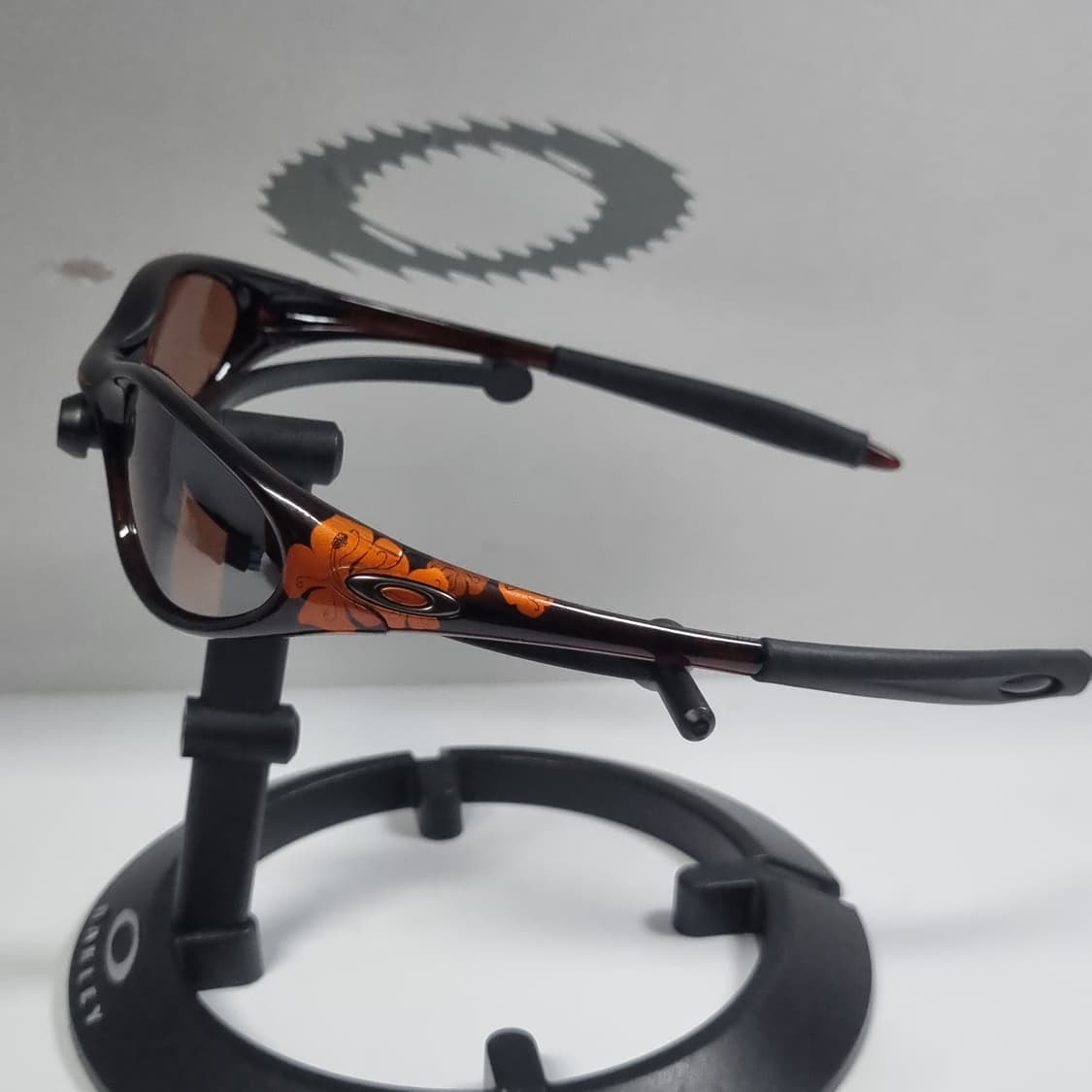 오클리 미뉴트 1.0 플라워에디션 텐저린 상품이미지5