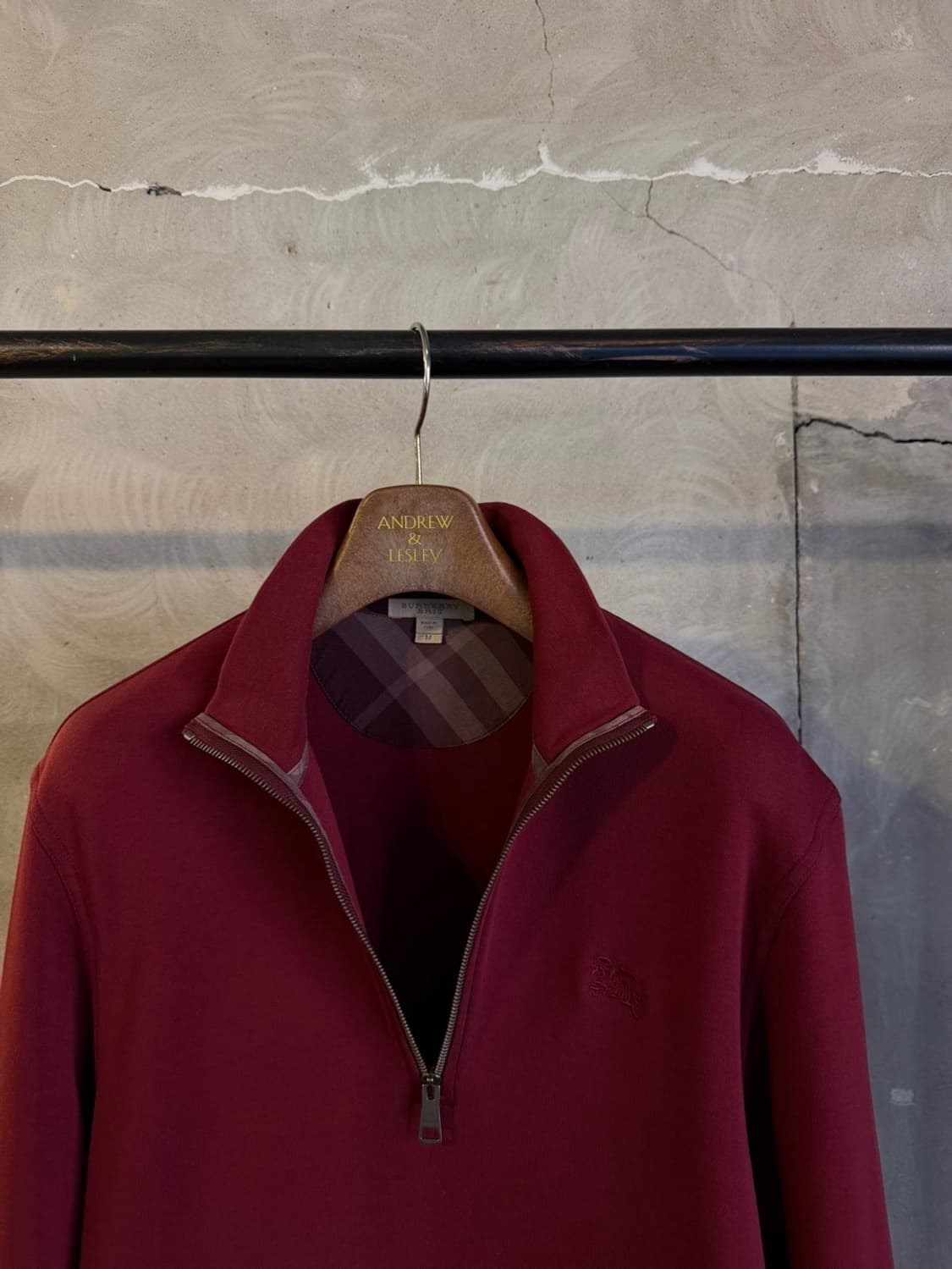 버버리 짚업 니트 100 상품이미지3