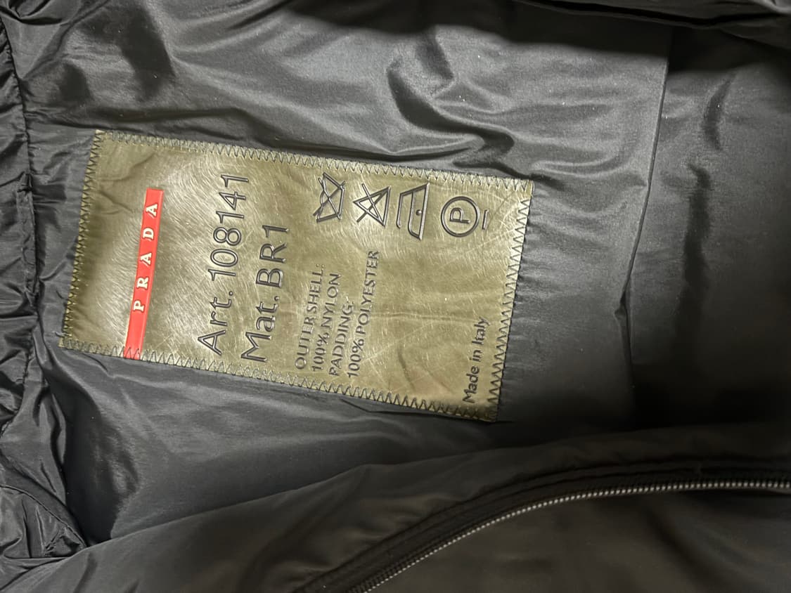 프라다 스포츠 드로우 스트링 다운 코트 상품이미지3