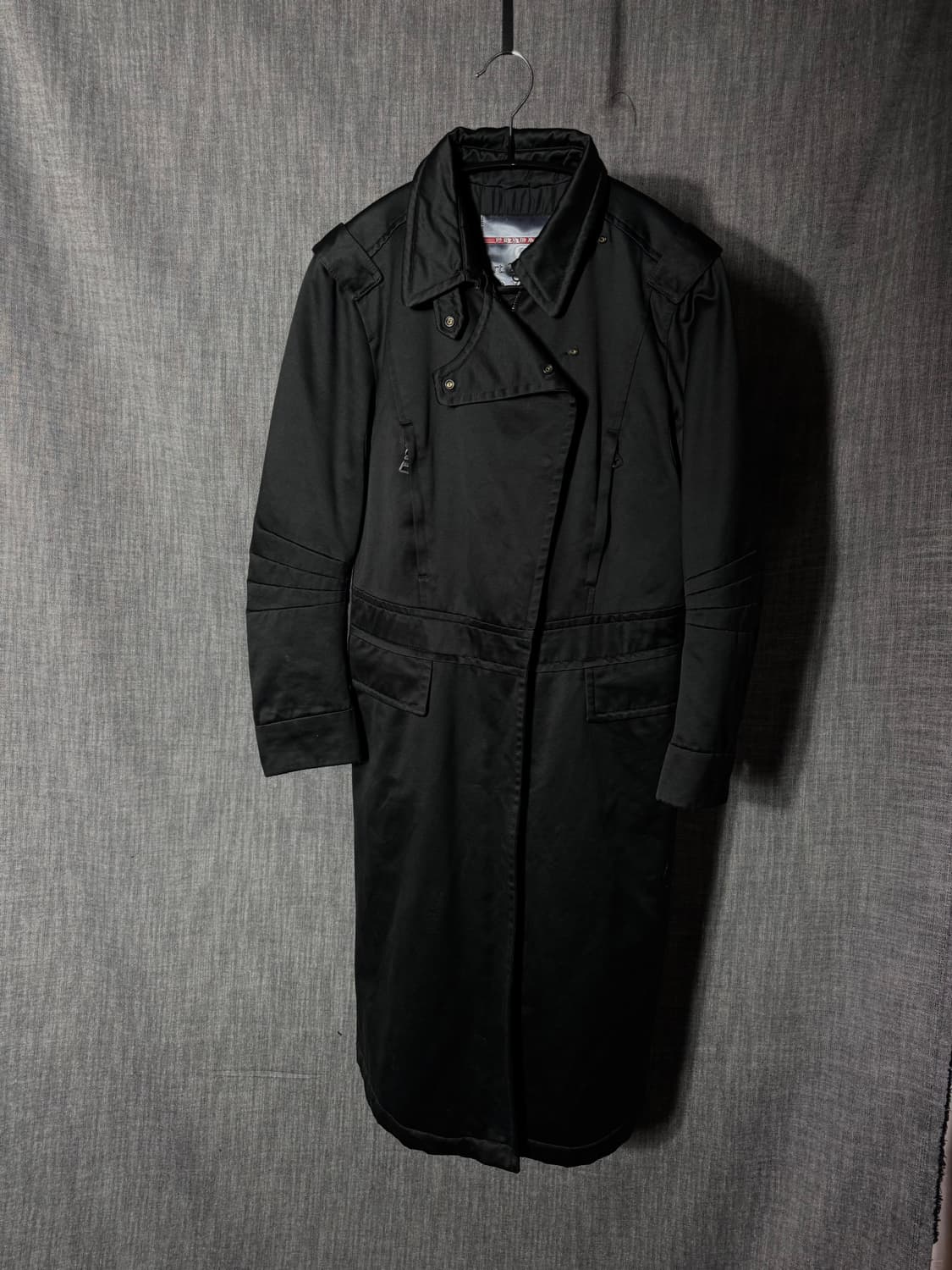 프라다 유틸리티 블랙 롱 코트 상품이미지1