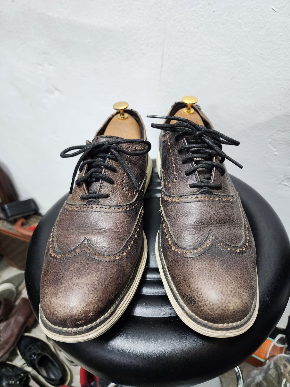 콜한 브라운 윙팁 남성 구두 상품이미지2