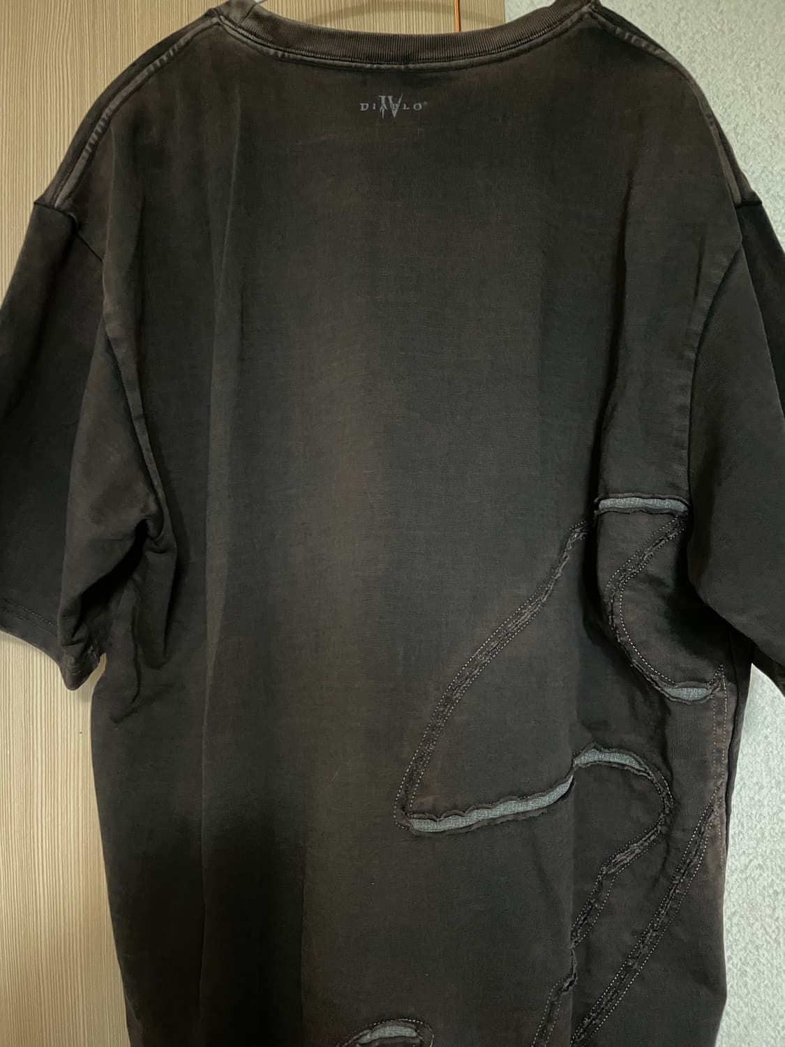 [2]엑슬림x디아블로 차콜 반팔 상품이미지3