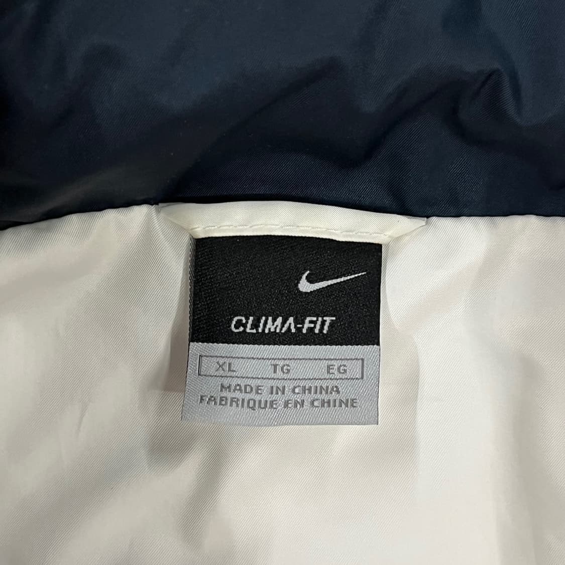 [정품/XL] 나이키 화이트 바람막이 6 넘버링 b13 상품이미지4
