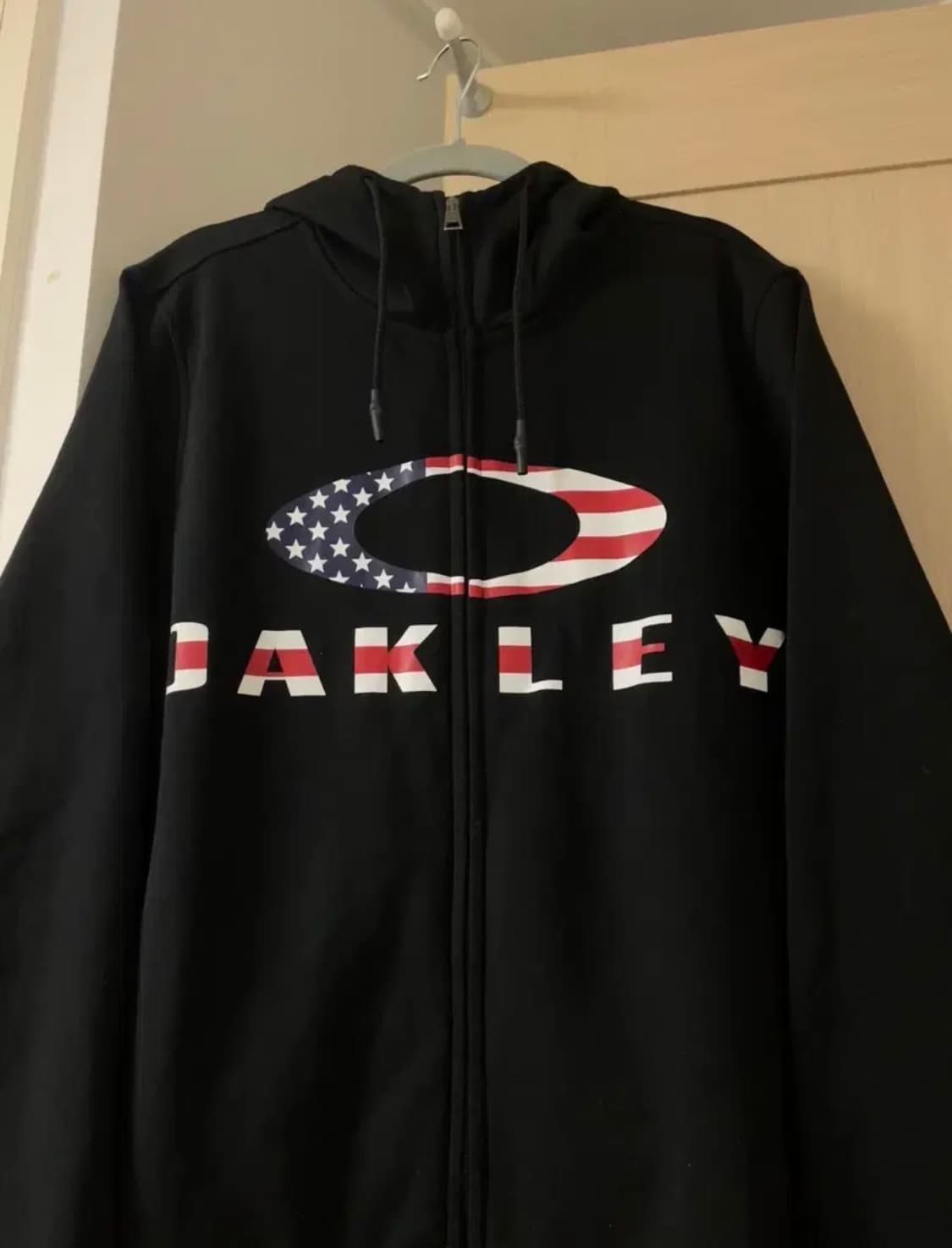 오클리 아메리칸 플래그 후드집업 m 상품이미지2