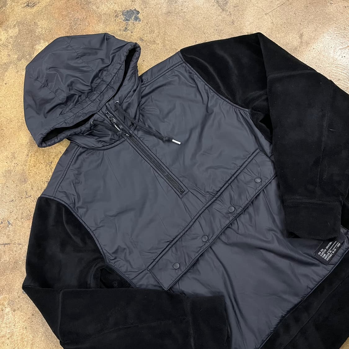 [정품/L] 뉴에라 블랙 아노락 후드 패딩 점퍼 b18 상품이미지1