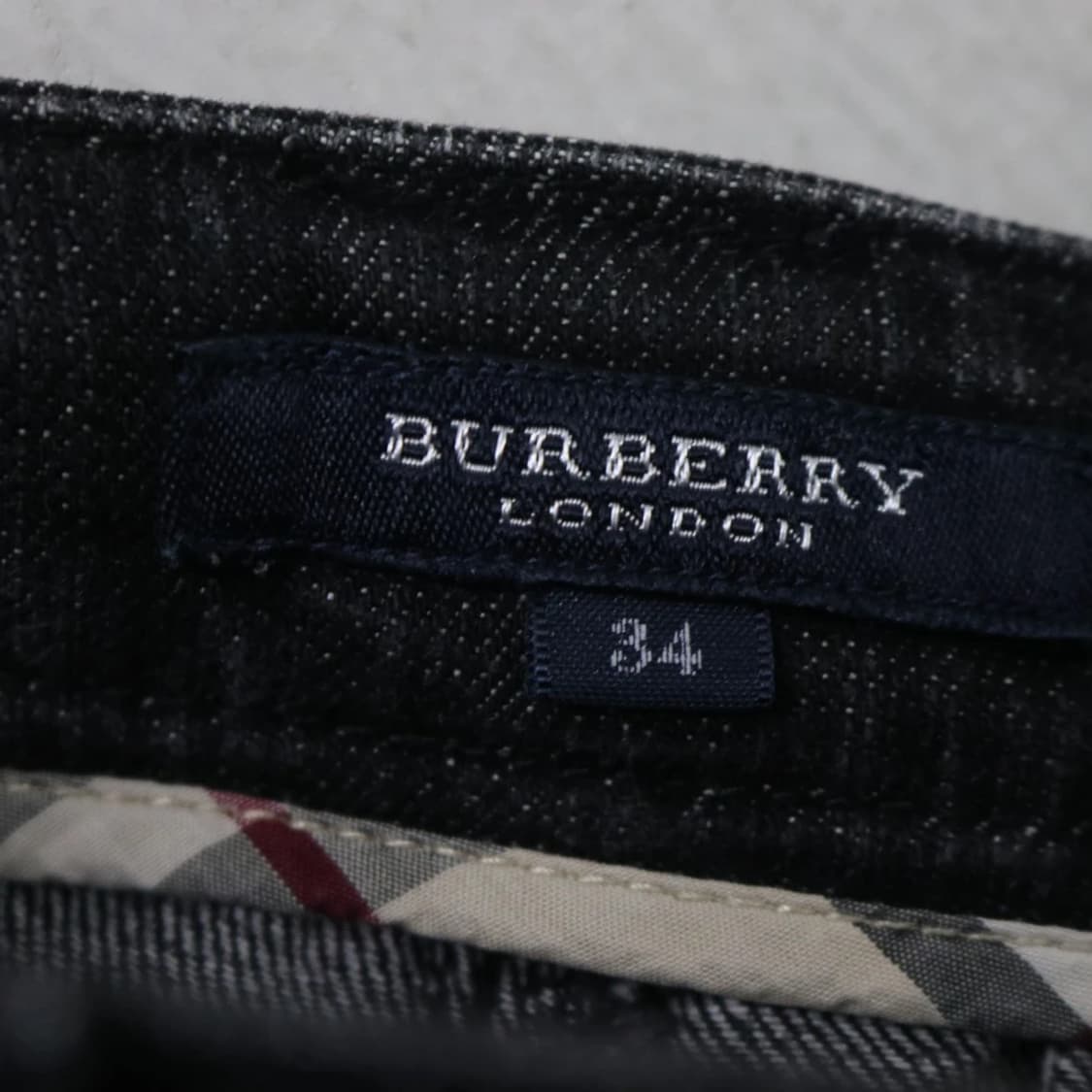 버버리 런던  흑청 데님 팬츠 66351 상품이미지8