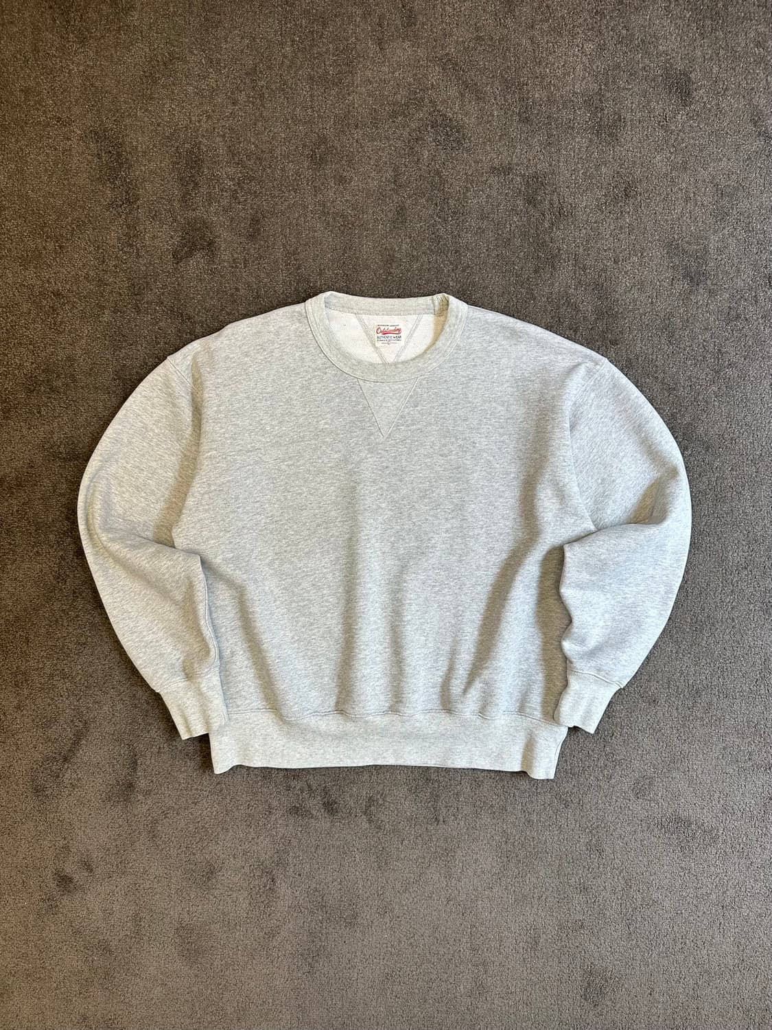 Outstanding 맨투맨 L  상품이미지1