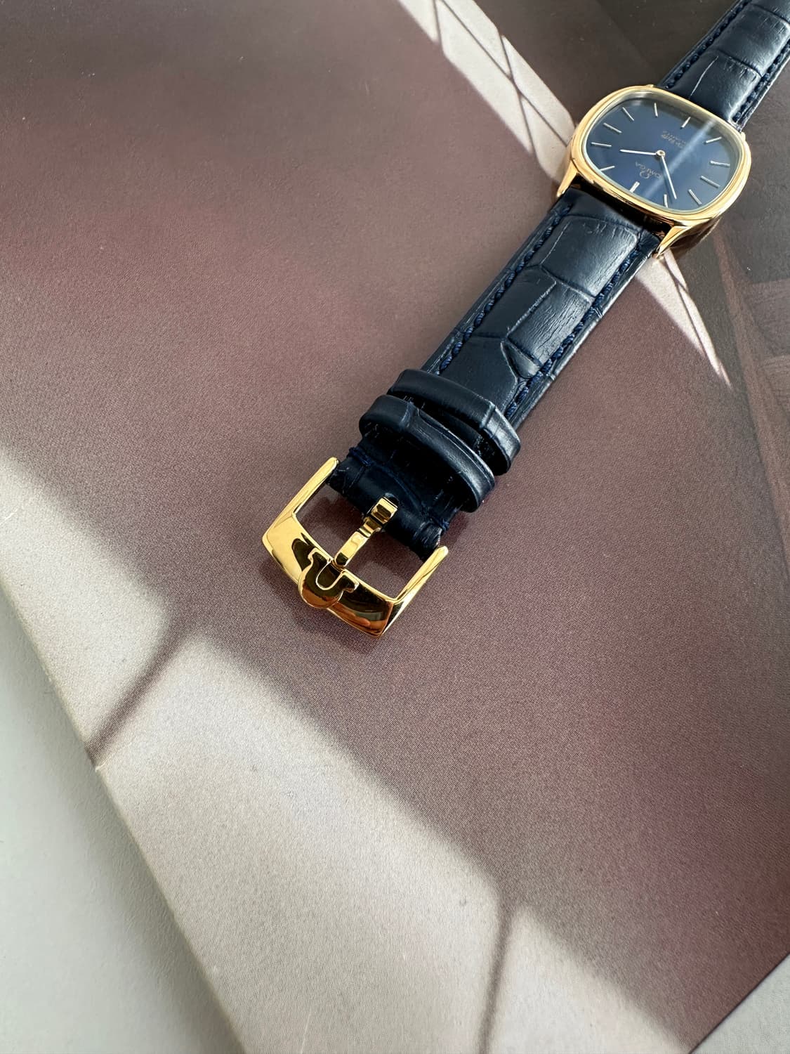 정품 오메가 엘립스 드빌 쿼츠 청판 금장 빈티지 시계 상품이미지9