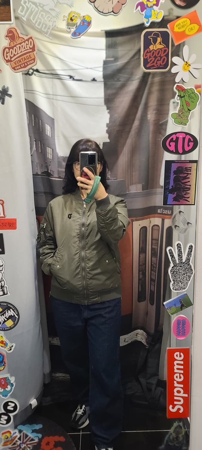 폴리스 카키색 봄버 자켓  상품이미지1