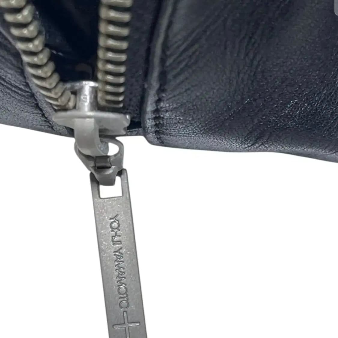 요지 야마모토 느와르 zip 가죽 토트백 상품이미지5