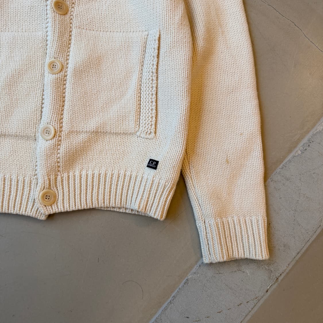 cp컴퍼니 스웨터 가디건 상품이미지3