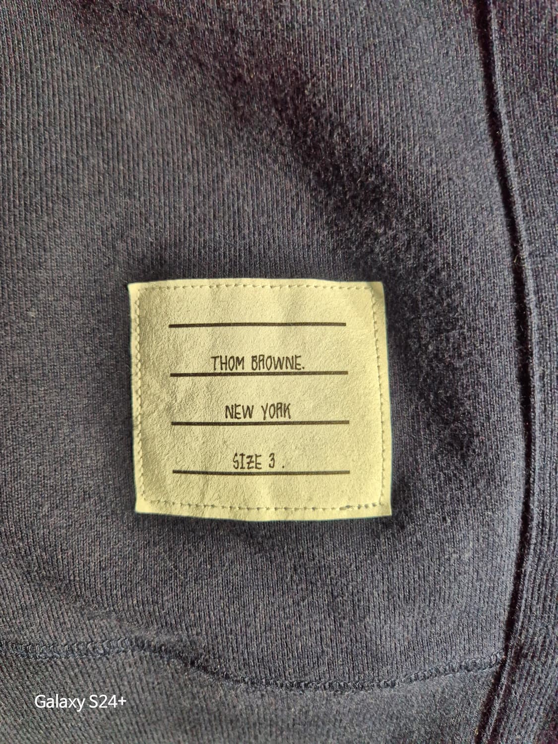 톰브라운 네이비 사선 맨투맨 3 상품이미지4