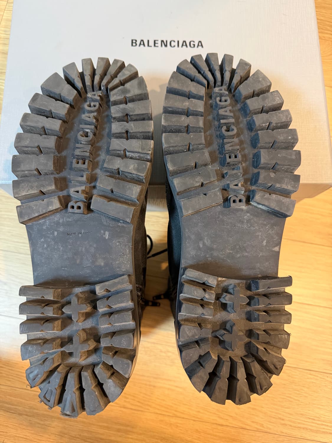 [42] 발렌시아가 스트라이크 컴뱃부츠 블랙 상품이미지6