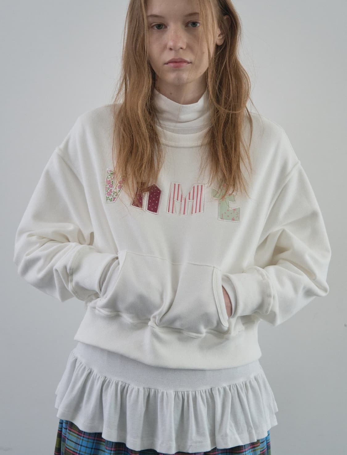 [VNMT] 바니쉬먼트 패치워크 크롭 스웻셔츠 / 맨투맨 상품이미지2