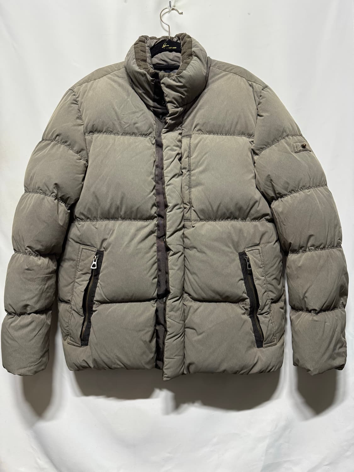 100 시리즈 10주년 푸퍼 패딩 상품이미지1