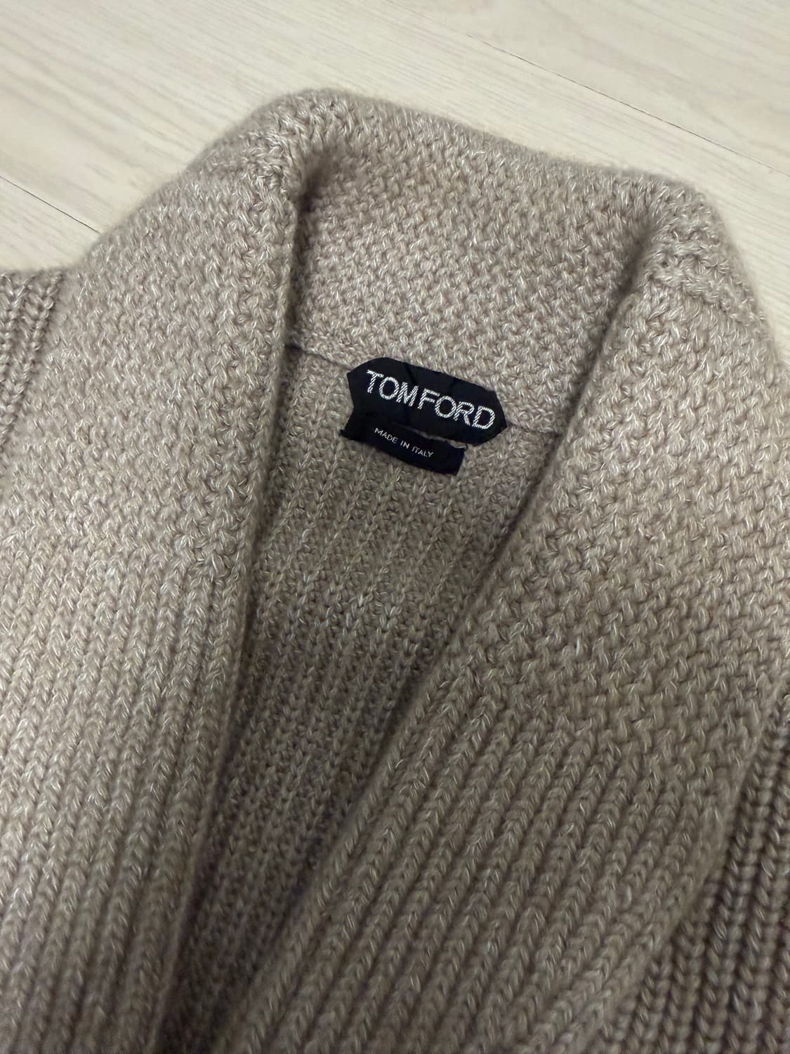 톰포드 캐시미어 숄카라 가디건 48사이즈 새상품급 상품이미지4