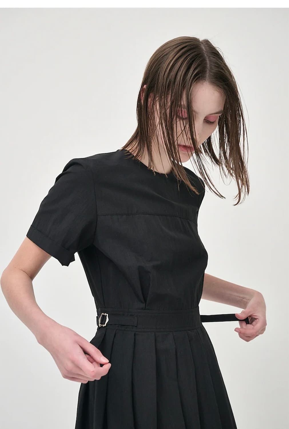 에트몽 etmon 플리츠 바스락 반팔 카브라 핀턱 롱 원피스 블랙 M 상품이미지4