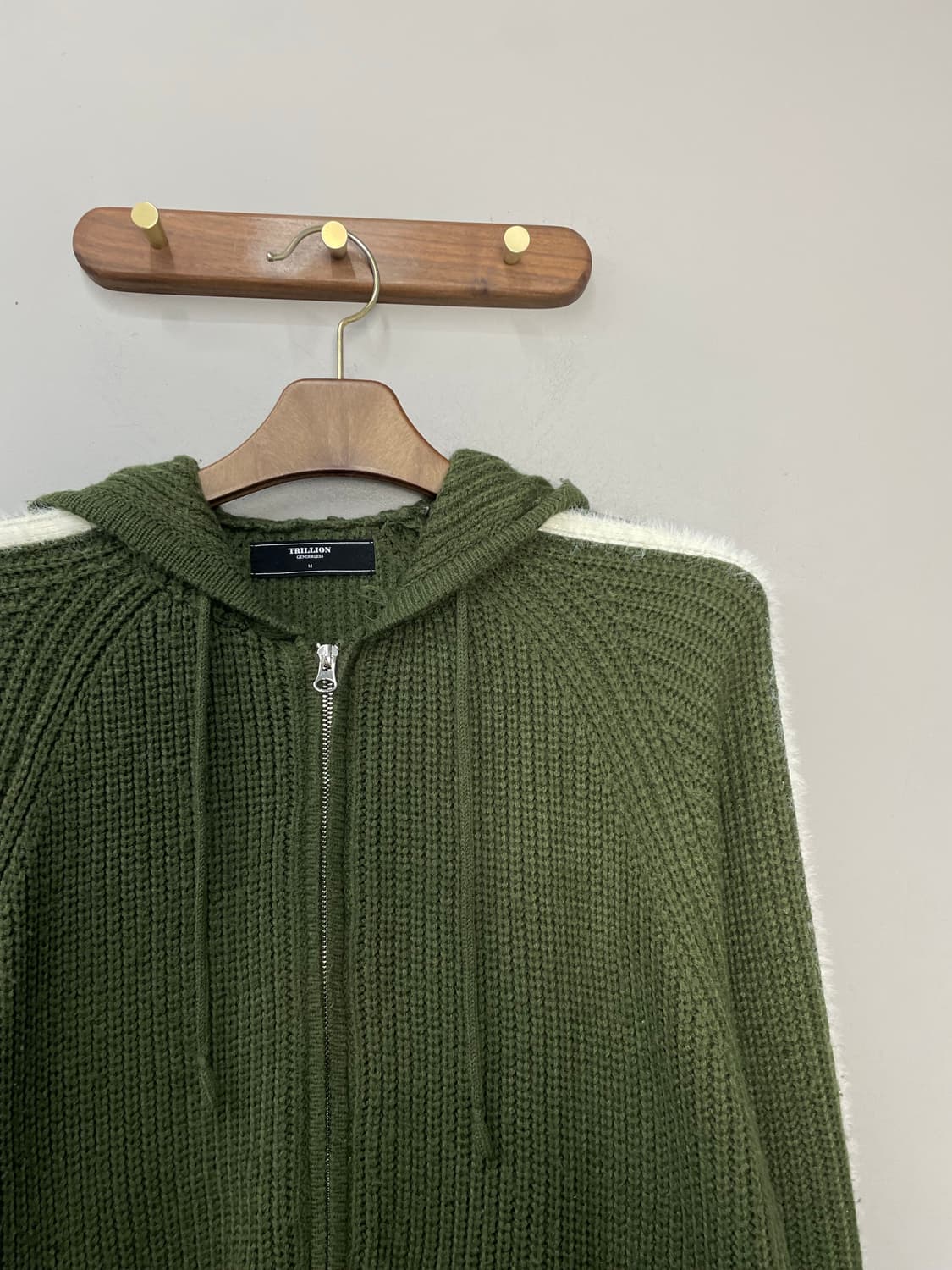 트릴리온 워셔블 헤어리 브러쉬 카키 트랙 후드 니트 집업 H2277 상품이미지3