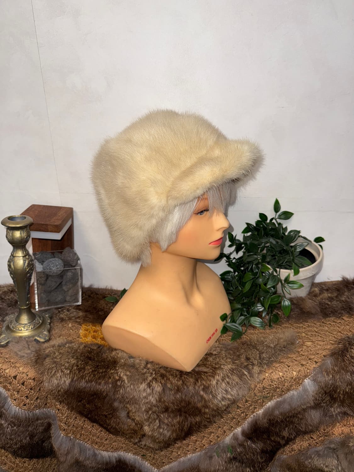 Ivory mink fur cap 상품이미지3