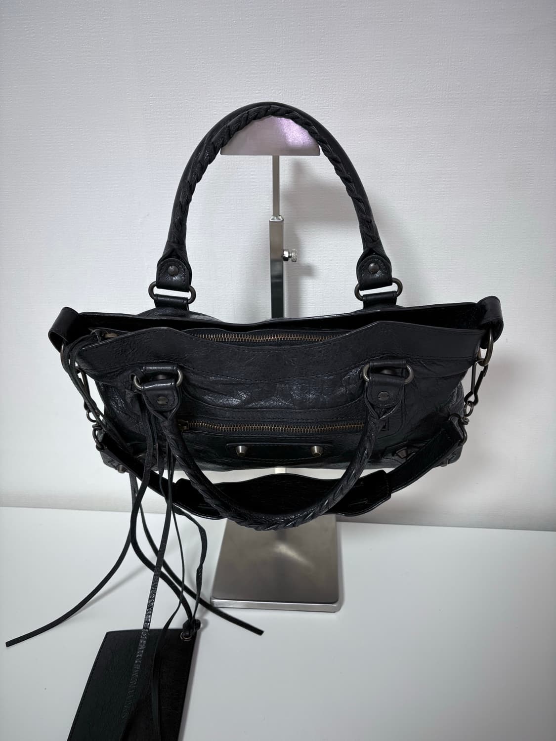 발렌시아가 퍼스트 모터백 블랙 상품이미지4