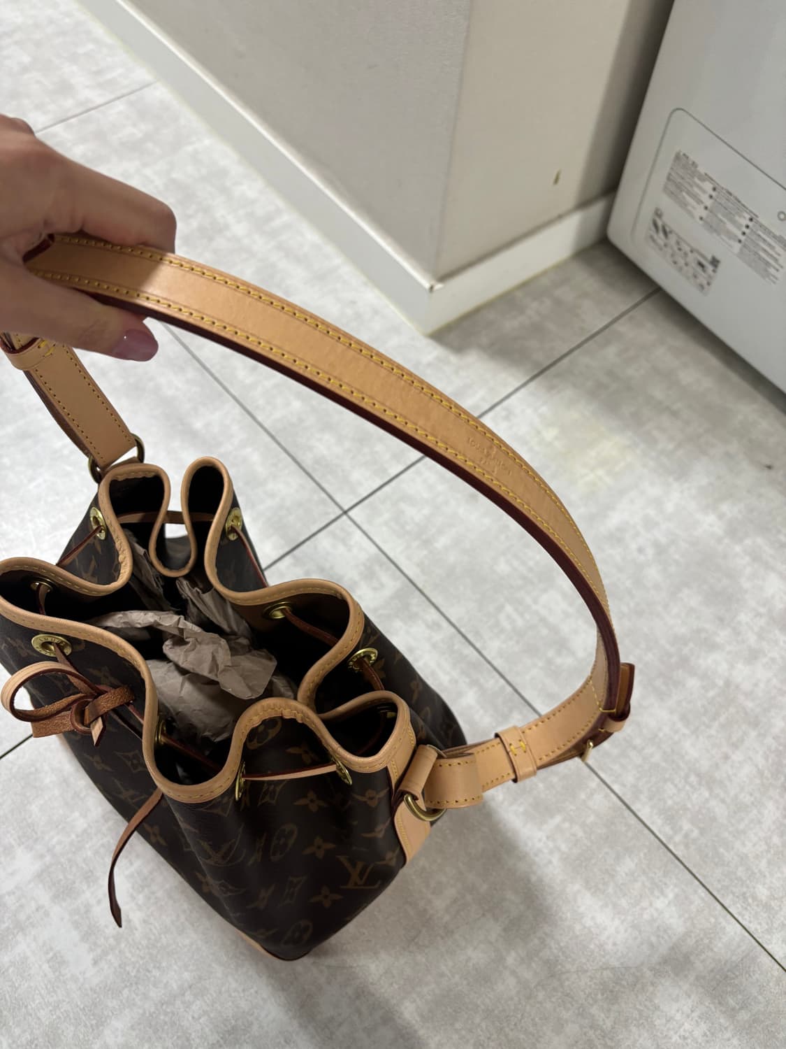 루이비통 쁘띠 노에 모노그램 버킷백 M40818 상품이미지2