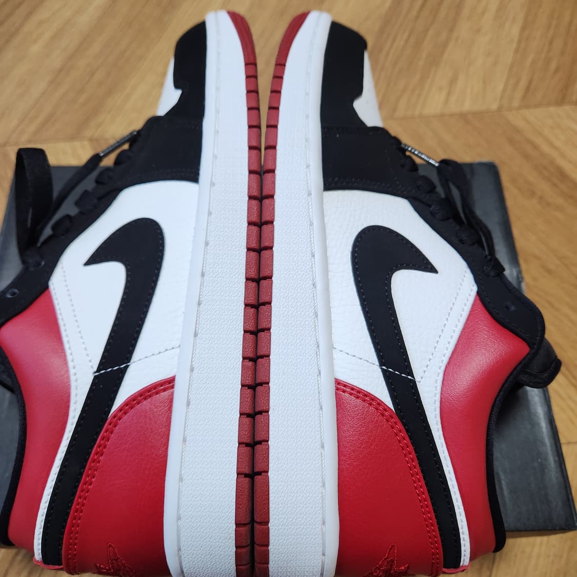 조던1 로우 블랙토팝니다. 상품이미지8