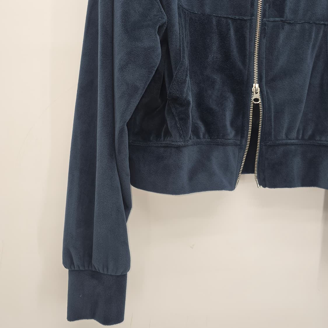 오드스튜디오 ODSD 벨벳 트레이닝 상의 네이비 L 상품이미지8