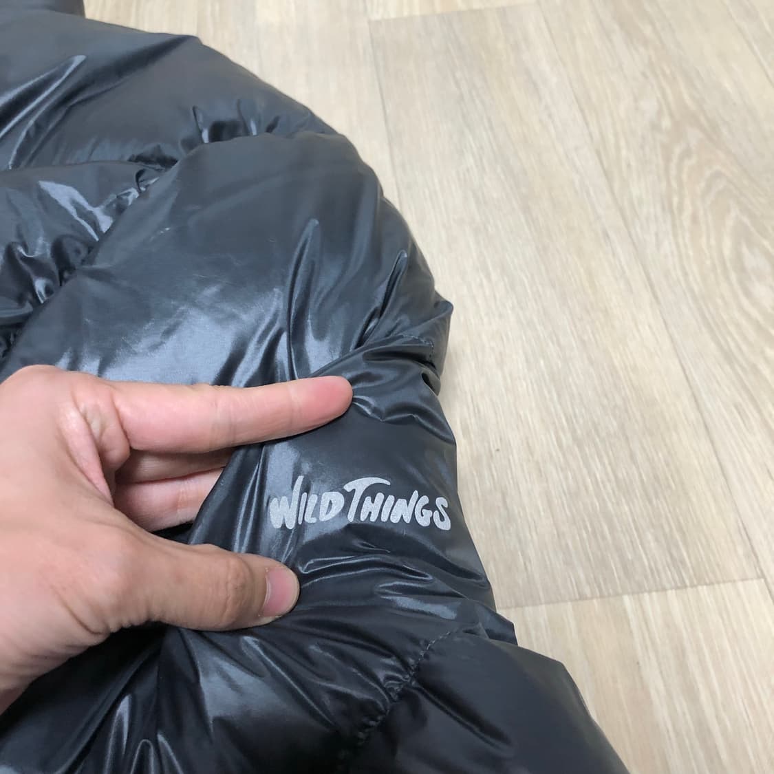 (XL) 와일드 띵스 WILD THINGS 마운틴 필드 다운 푸퍼 차콜 상품이미지3