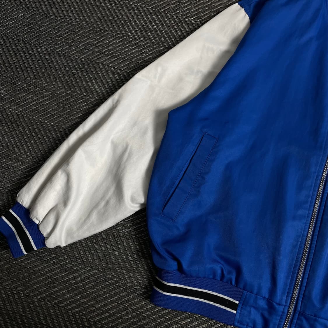 00s 나이키 올드스쿨 빅로고 바시티 자켓 y 3256 상품이미지4