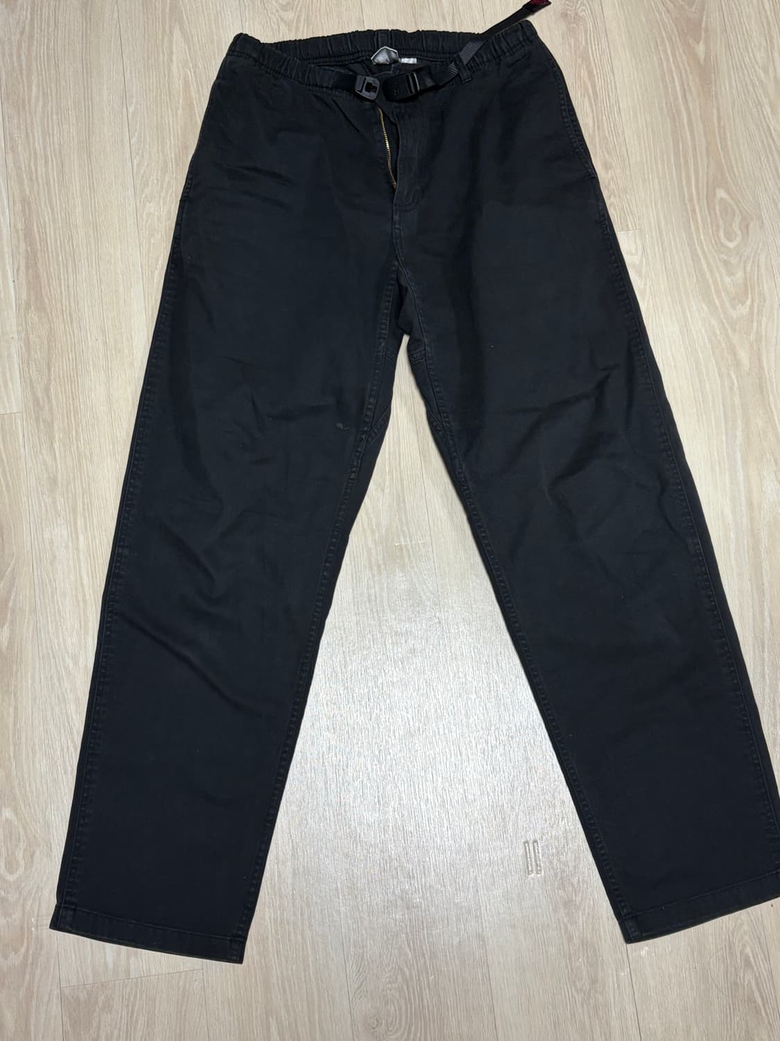 그라미치 블랙 팬츠 (L) 판매합니다 상품이미지1