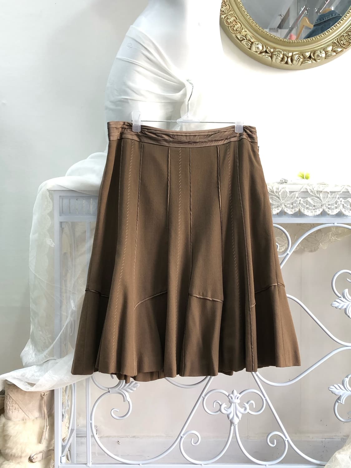 l atte brown panel stitch midi skirt 상품이미지1